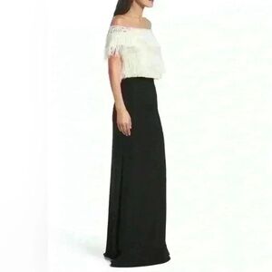 Tadashi Shoji Elegant Black and Cream Off-Shoulder dress w lace feathers formal